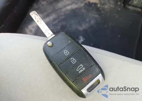 2015 Kia Optima Lx z USA, uszkodzony, nr VIN 5XXGM4A73FG478331